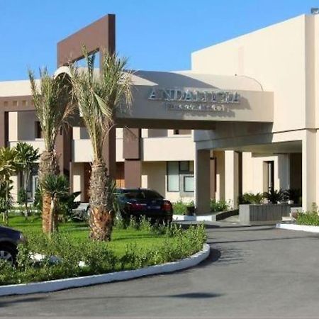 Andalucia Bizerte Plage Et Piscine Exterior foto